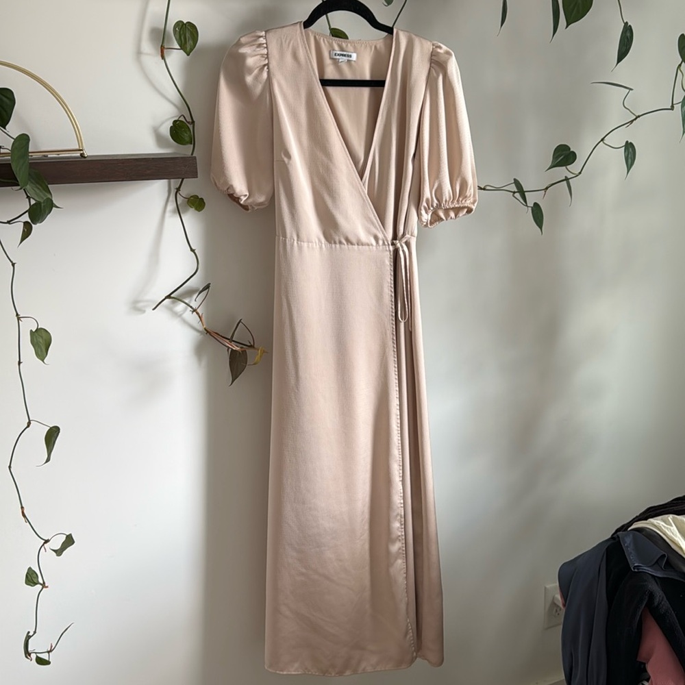 Wrap dress